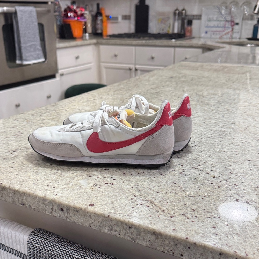 Nike White and Red Classic Sneakers